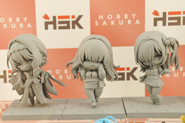 今年の夏は『NIKKE』が熱い！通常衣装から夏衣装まで、勝利の女神の麗しいフィギュアが「ワンフェス」に大集結