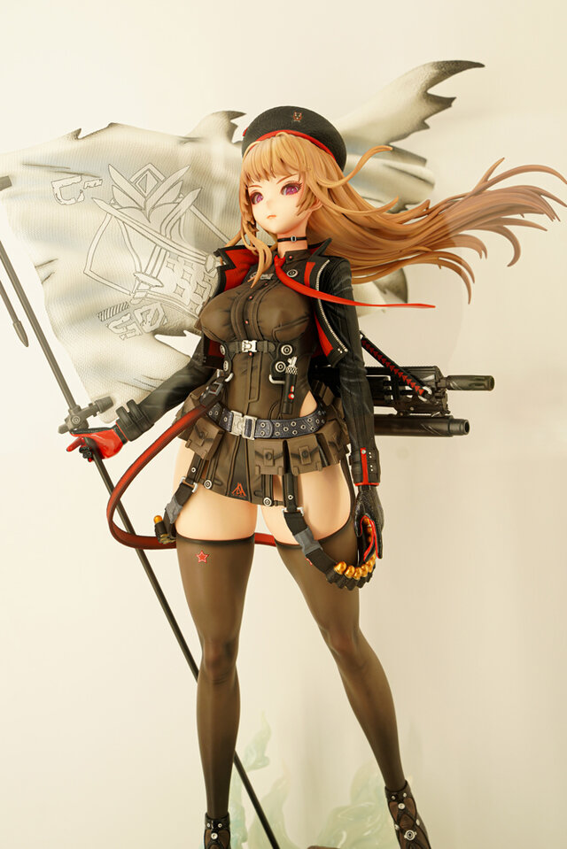 今年の夏は『NIKKE』が熱い！通常衣装から夏衣装まで、勝利の女神の麗しいフィギュアが「ワンフェス」に大集結