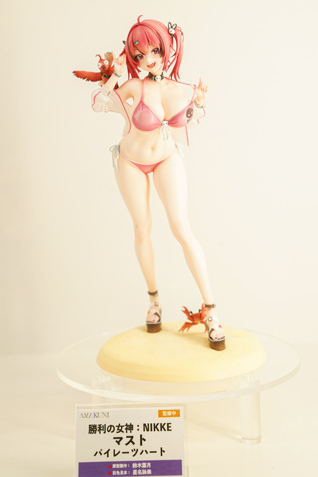 今年の夏は『NIKKE』が熱い！通常衣装から夏衣装まで、勝利の女神の麗しいフィギュアが「ワンフェス」に大集結