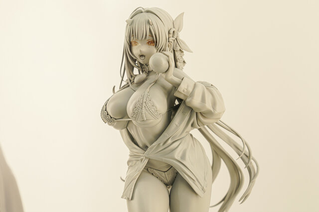 今年の夏は『NIKKE』が熱い！通常衣装から夏衣装まで、勝利の女神の麗しいフィギュアが「ワンフェス」に大集結