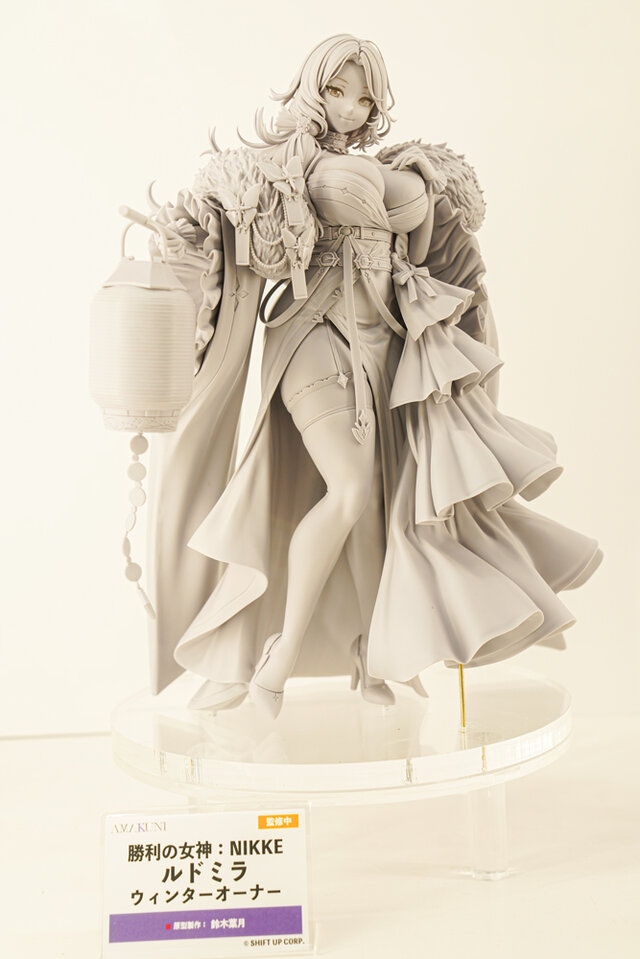 今年の夏は『NIKKE』が熱い！通常衣装から夏衣装まで、勝利の女神の麗しいフィギュアが「ワンフェス」に大集結