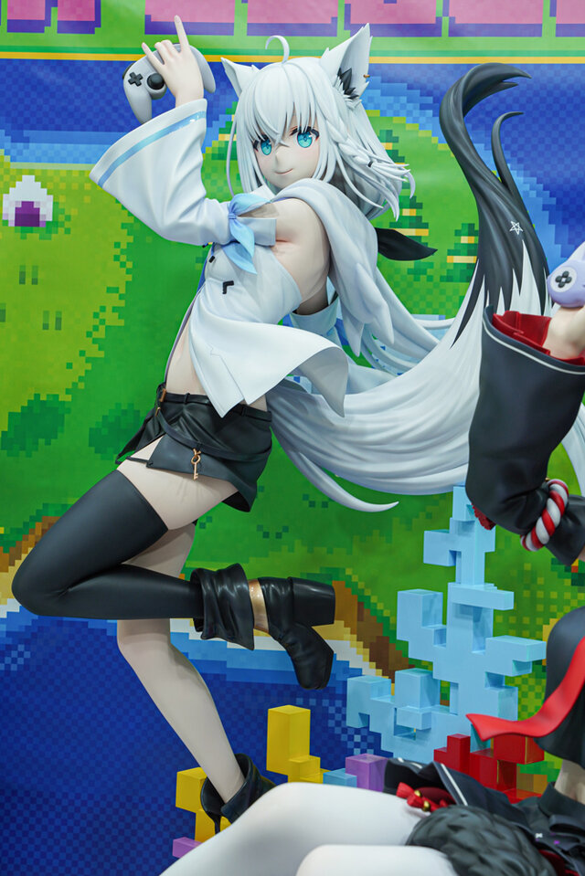 ホロライブ・フワモコやゲーマーズ等身大フィギュアの可愛さが無限大！「ミクxガンダムW」コラボなど「ワンフェス」を電脳アイドルが彩る【WF2025夏】