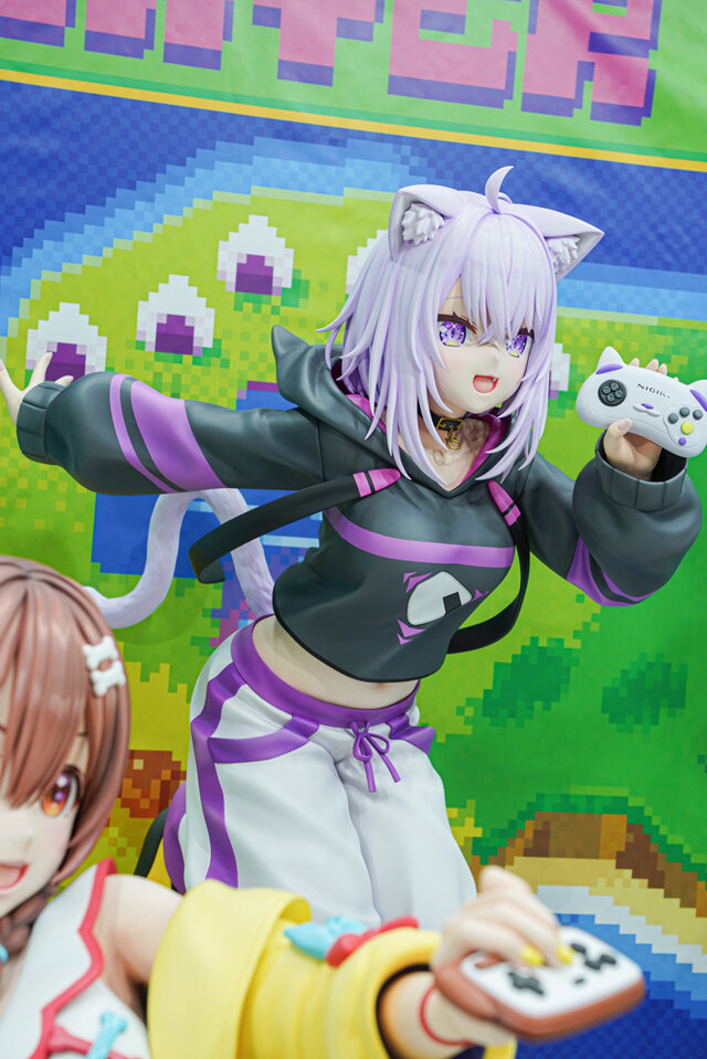 ホロライブ・フワモコやゲーマーズ等身大フィギュアの可愛さが無限大！「ミクxガンダムW」コラボなど「ワンフェス」を電脳アイドルが彩る【WF2025夏】