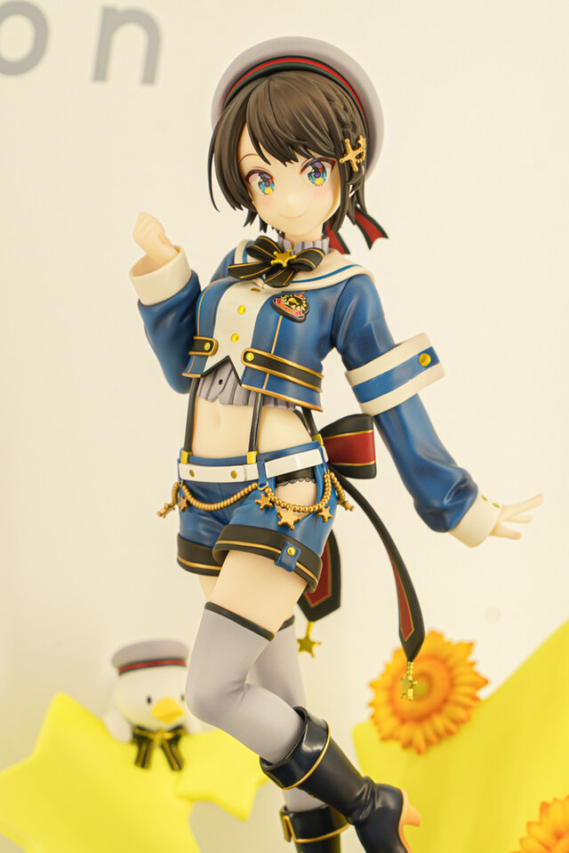 ホロライブ・フワモコやゲーマーズ等身大フィギュアの可愛さが無限大！「ミクxガンダムW」コラボなど「ワンフェス」を電脳アイドルが彩る【WF2025夏】