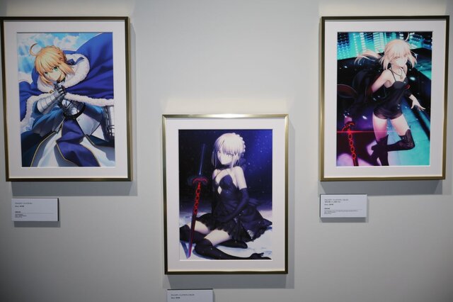 『FGO』最終再臨展へひと足先に参加！心奪われる美麗印刷でイラストの魅力を再発見できたメディア向け内覧会レポート