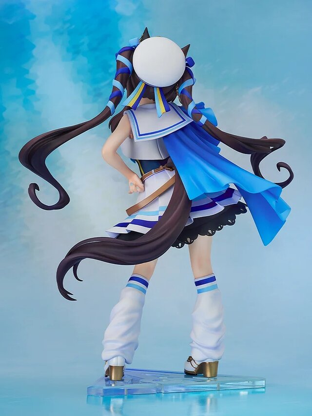 インナー越しのうっすらと透けるおへそ！『ウマ娘』より小悪魔系お嬢様「ヴィブロス」が立体化