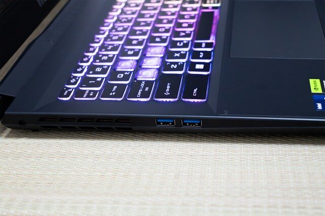 最新技術で研ぎ澄まされた名刀「MSI Katana 15HX B14Wシリーズ」を極めるために居合抜刀の達人に教えを乞う…“優れたゲーミングノート”と“優れた刀”は似ているのだ！