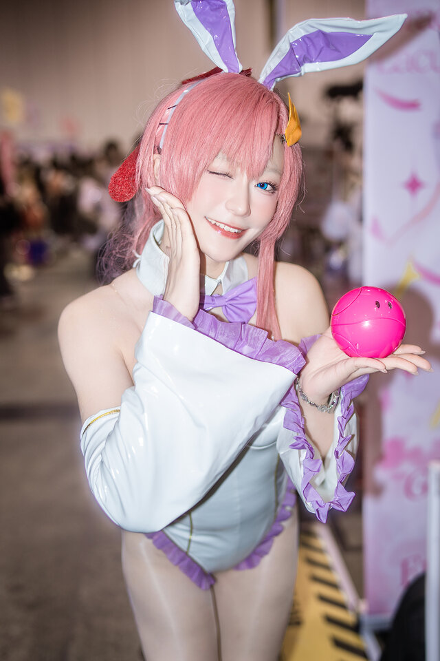 ラクス・クライン（バニーガールver.）「機動戦士ガンダムSEED」／Grace Kaori W（Instagram：gracekirara）