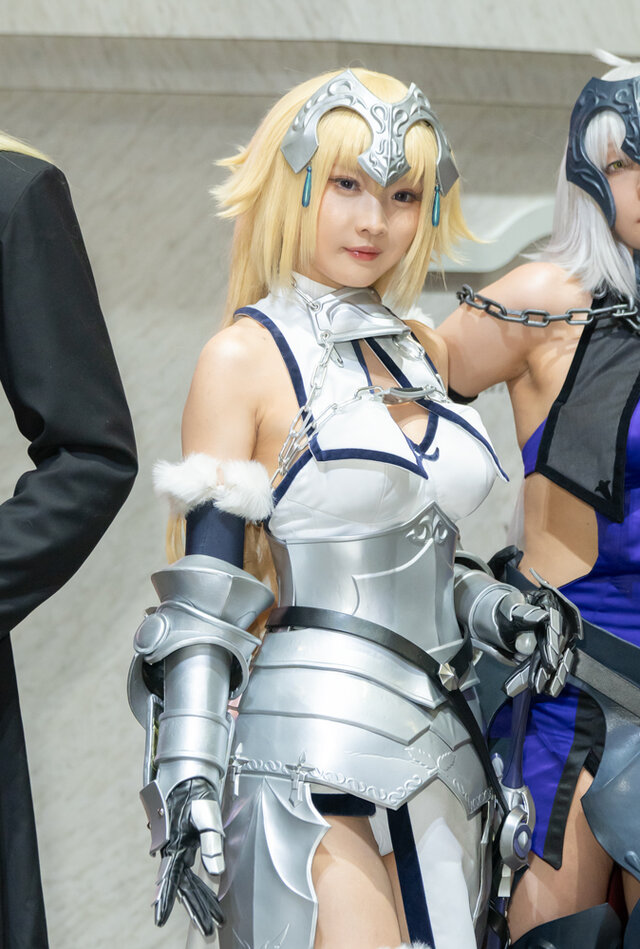 「FGO Fes. 2025」開幕！10周年となるメモリアルフェスは過去最大規模、公式コスプレイヤーと着ぐるみが揃ってお出迎え