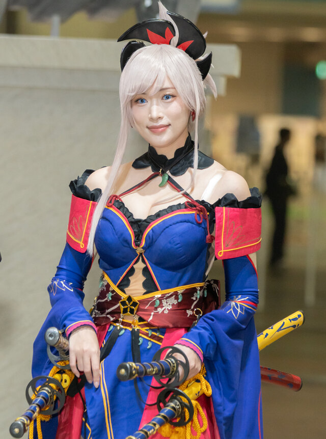 「FGO Fes. 2025」開幕！10周年となるメモリアルフェスは過去最大規模、公式コスプレイヤーと着ぐるみが揃ってお出迎え