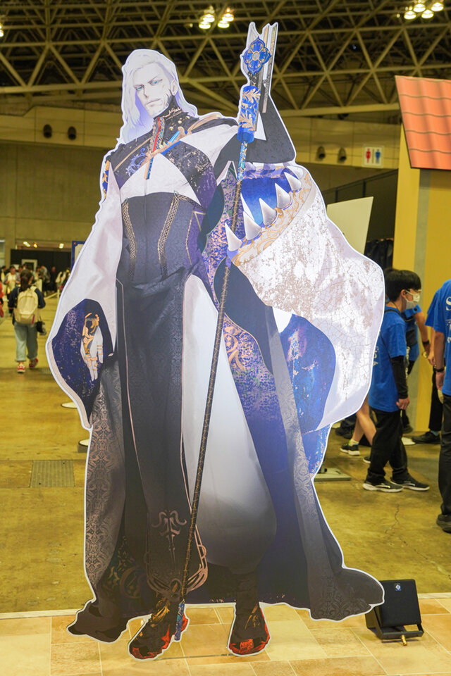 総数なんと100点以上！「FGO Fes. 2025」で展示された10周年英霊祝装スタンディをフォトレポートでお届け