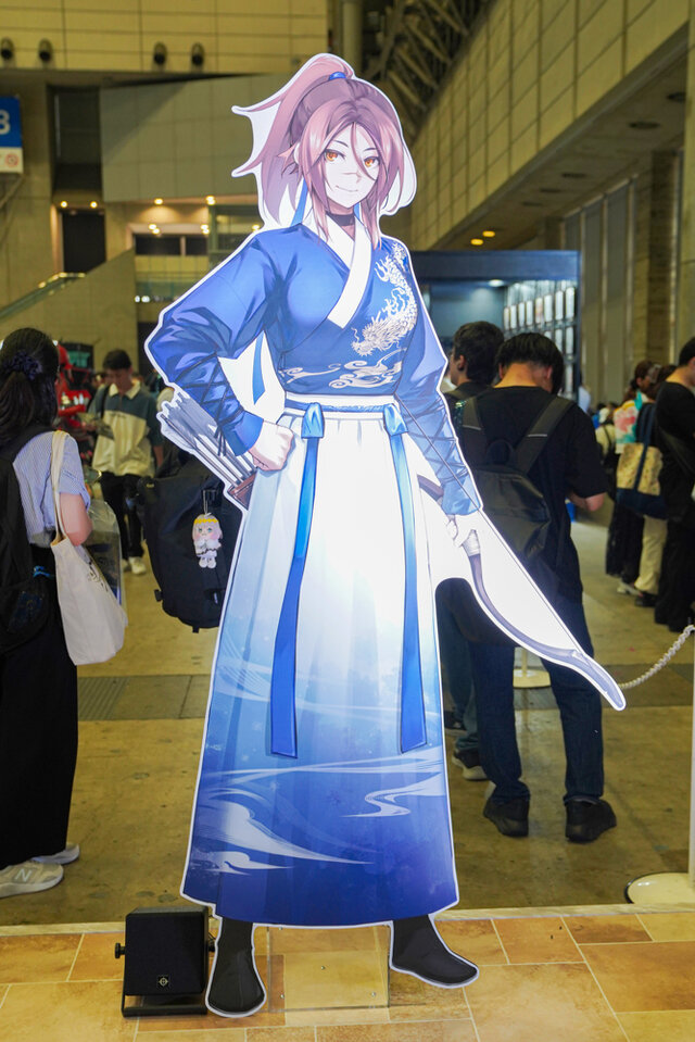総数なんと100点以上！「FGO Fes. 2025」で展示された10周年英霊祝装スタンディをフォトレポートでお届け