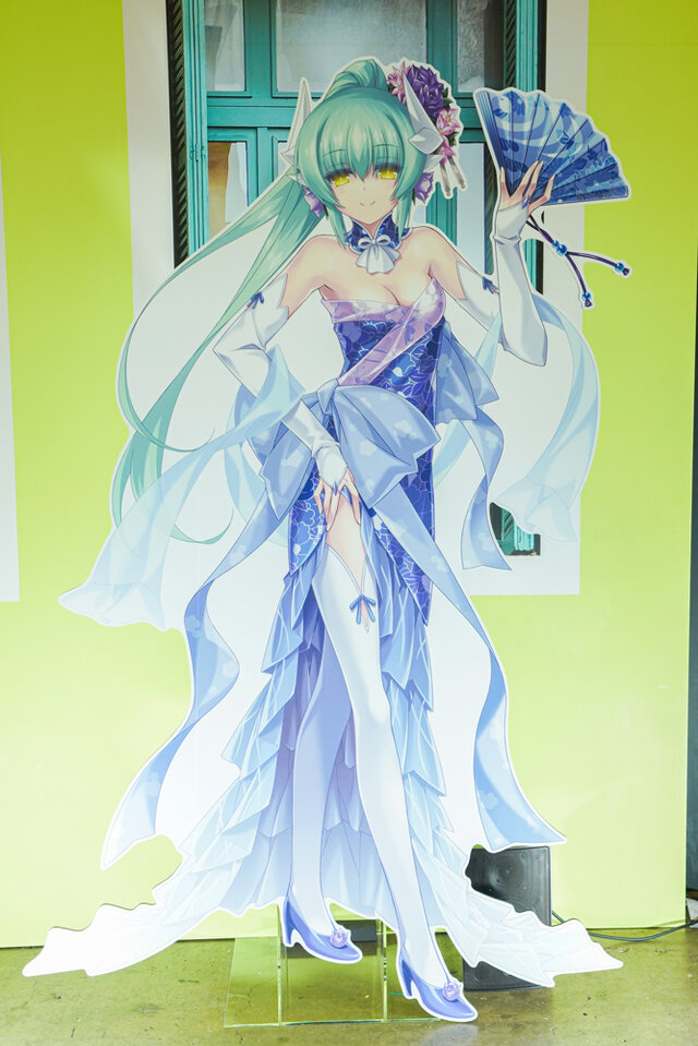 総数なんと100点以上！「FGO Fes. 2025」で展示された10周年英霊祝装スタンディをフォトレポートでお届け