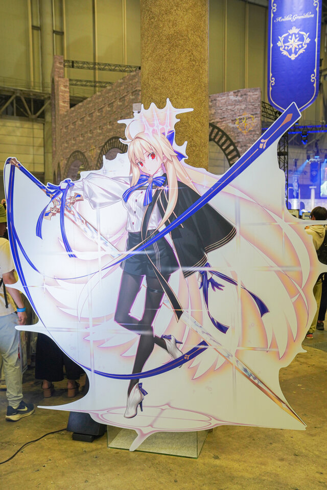 総数なんと100点以上！「FGO Fes. 2025」で展示された10周年英霊祝装スタンディをフォトレポートでお届け