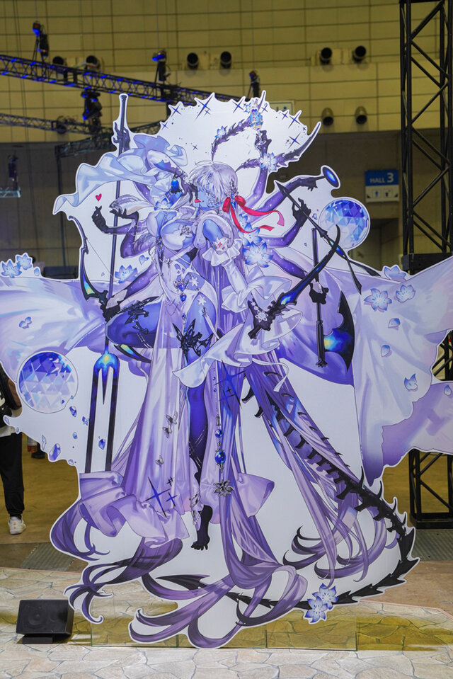 総数なんと100点以上！「FGO Fes. 2025」で展示された10周年英霊祝装スタンディをフォトレポートでお届け