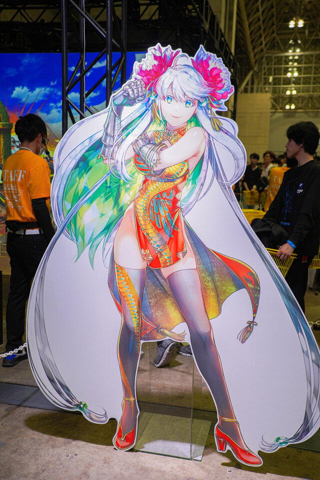 総数なんと100点以上！「FGO Fes. 2025」で展示された10周年英霊祝装スタンディをフォトレポートでお届け