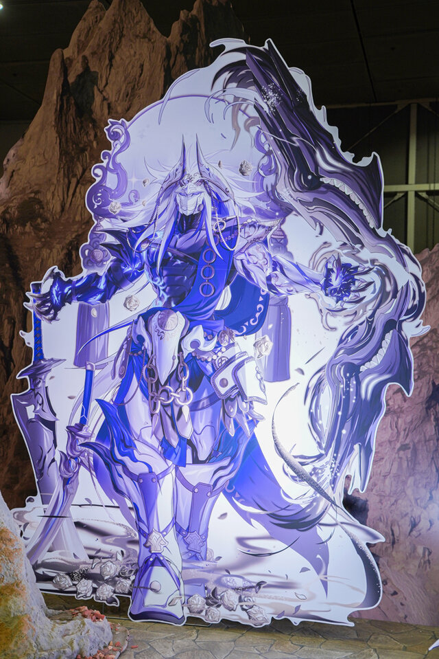 総数なんと100点以上！「FGO Fes. 2025」で展示された10周年英霊祝装スタンディをフォトレポートでお届け