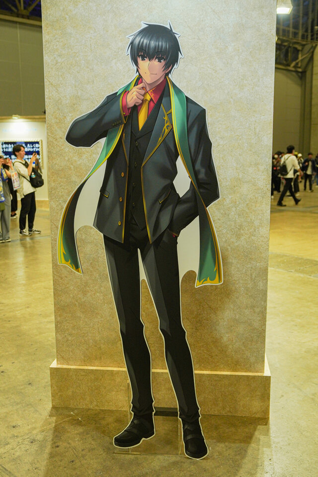 総数なんと100点以上！「FGO Fes. 2025」で展示された10周年英霊祝装スタンディをフォトレポートでお届け