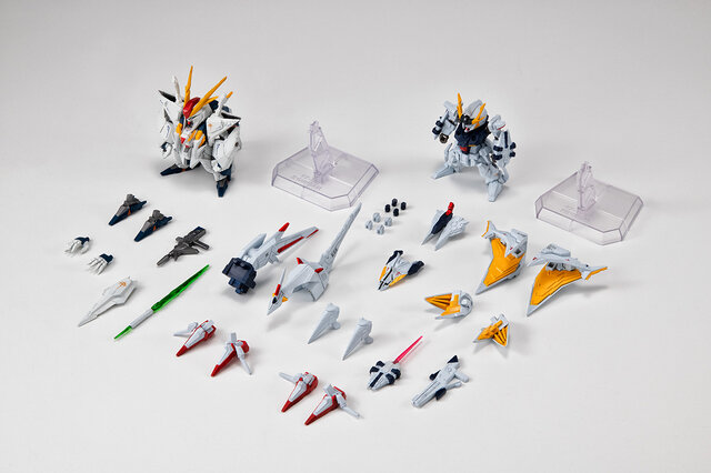 コンバージ特別弾で「Ξガンダム」と「ペーネロペー」が丸々入った豪華セット登場！重塗装とマーキングを施し、ビーム・サーベルも新規造形で追加