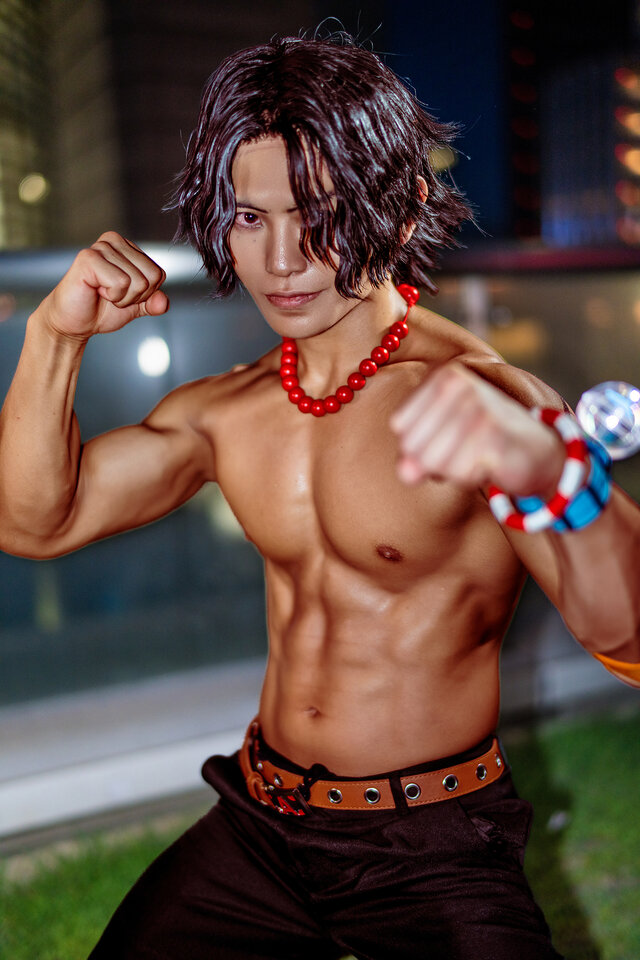 エース「ONE PIECE」／拳タロウ（X：@Light_Middle_K）