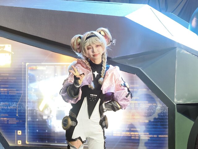 『鳴潮』×『パニグレ』がてんこ盛り！美女コスプレイヤーにもいっぱい会えた「KUROFEST」フォトレポート