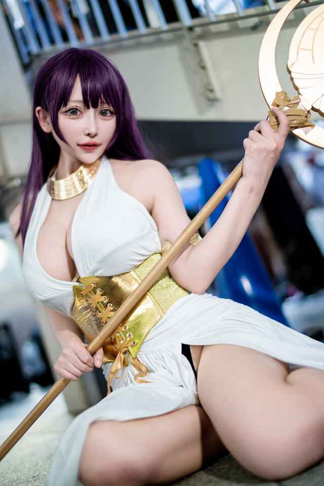 アテナ「聖闘士星矢」／かがみ。もち（X：@kagamisou）