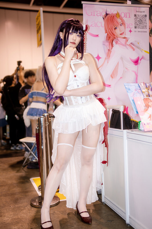 ミハラ『勝利の女神:NIKKE』／Grace Kaori W（Instagram：gracekirara）