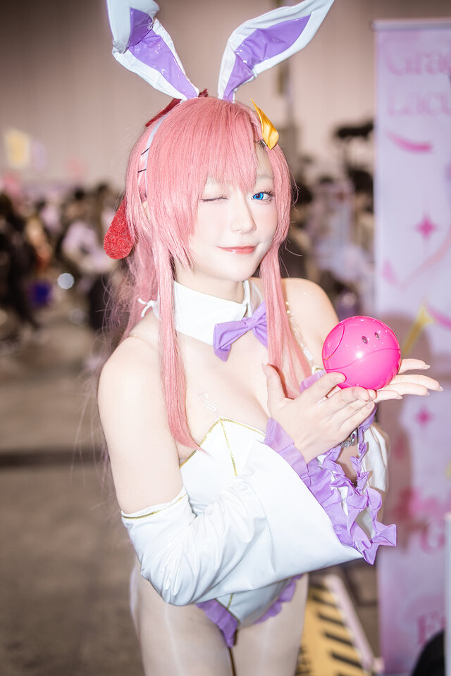 ラクス・クライン（バニーガールver.）「機動戦士ガンダムSEED」／Grace Kaori W（Instagram：gracekirara）