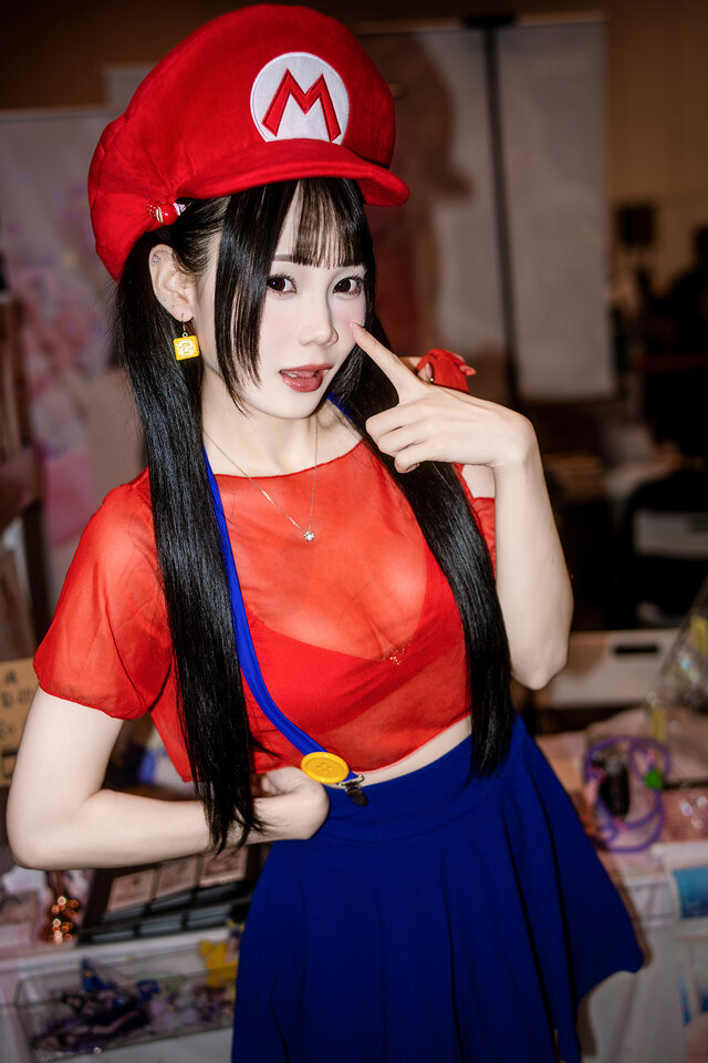 マリオ（女体化）／CU Una 張芷璇（Instagram：cu_una_）