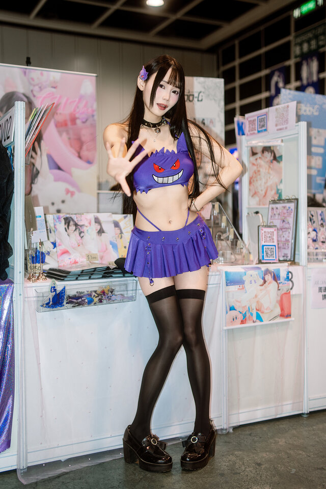 ゲンガー（擬人化）『ポケットモンスター』／CU Una 張芷璇（Instagram：cu_una_）