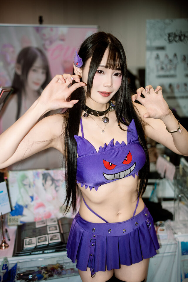ゲンガー（擬人化）『ポケットモンスター』／CU Una 張芷璇（Instagram：cu_una_）