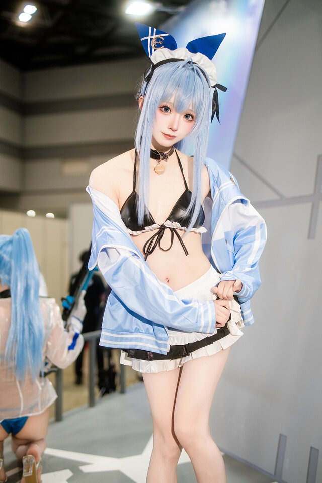 アンカー『勝利の女神:NIKKE』／綺太郎（X：@kitaro_cos）