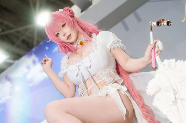 ドロシー『勝利の女神:NIKKE』／菌烨tako（X：@Takomayuyi）