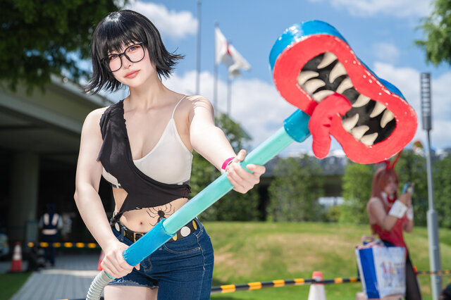 【コスプレ】スタイル抜群なレースクイーンのボルチモア、夏衣装ドロシーやノエル団長まで「コミケ106」美女レイヤー10選【写真】