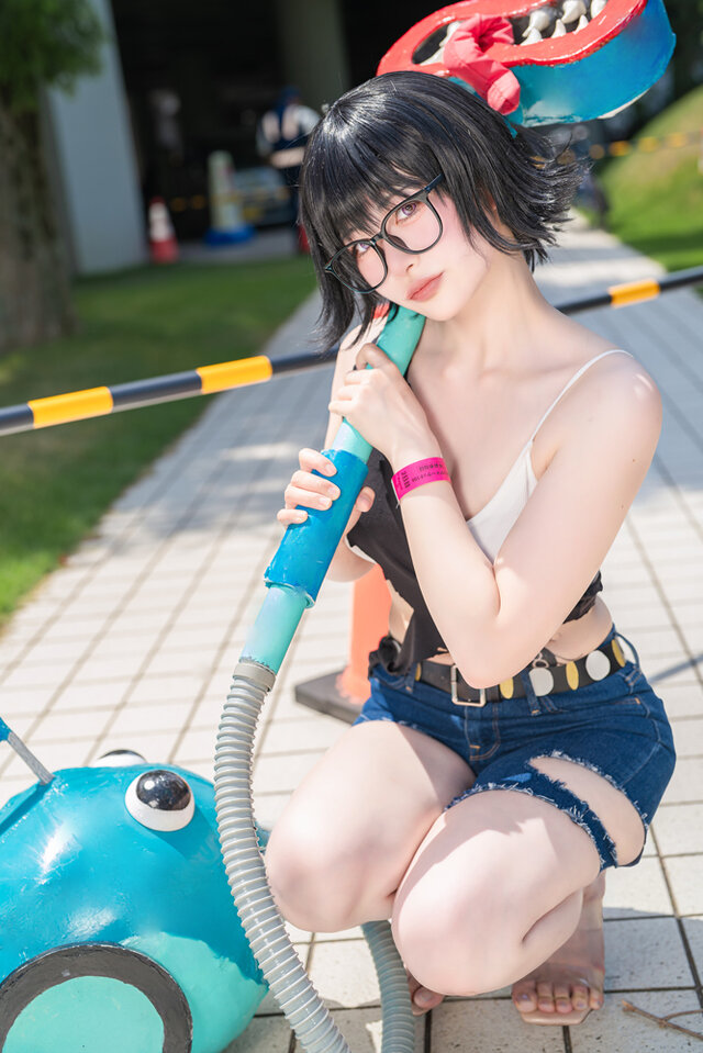 【コスプレ】スタイル抜群なレースクイーンのボルチモア、夏衣装ドロシーやノエル団長まで「コミケ106」美女レイヤー10選【写真】