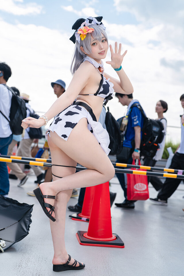 【コスプレ】スタイル抜群なレースクイーンのボルチモア、夏衣装ドロシーやノエル団長まで「コミケ106」美女レイヤー10選【写真】