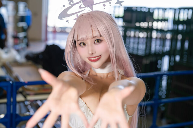 【コスプレ】スタイル抜群なレースクイーンのボルチモア、夏衣装ドロシーやノエル団長まで「コミケ106」美女レイヤー10選【写真】
