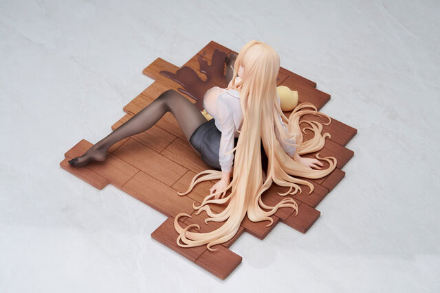 水が倒れてシャツを濡らしちゃった…零れそうな透け透けバストにドキッとくる『アズレン』「インプラカブル」フィギュアが予約開始！
