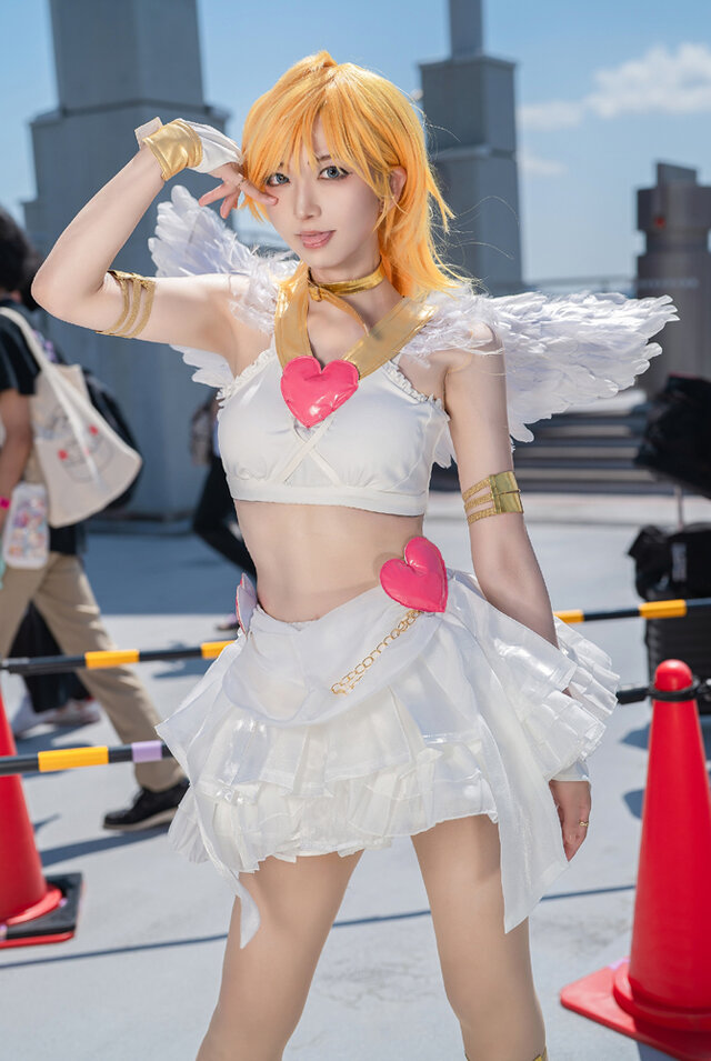 アナーキー・パンティ「パンティ&ストッキングwithガーターベルト」／美里千明（X：@misatoONline）