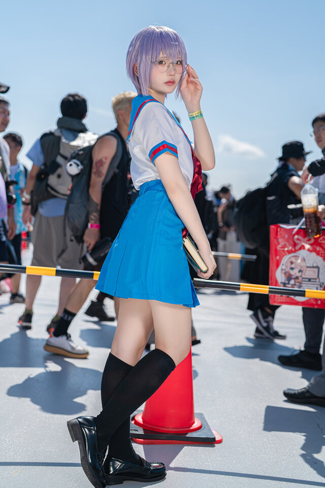 長門有希「涼宮ハルヒシリーズ」／緑埜（X：@midorino_o）