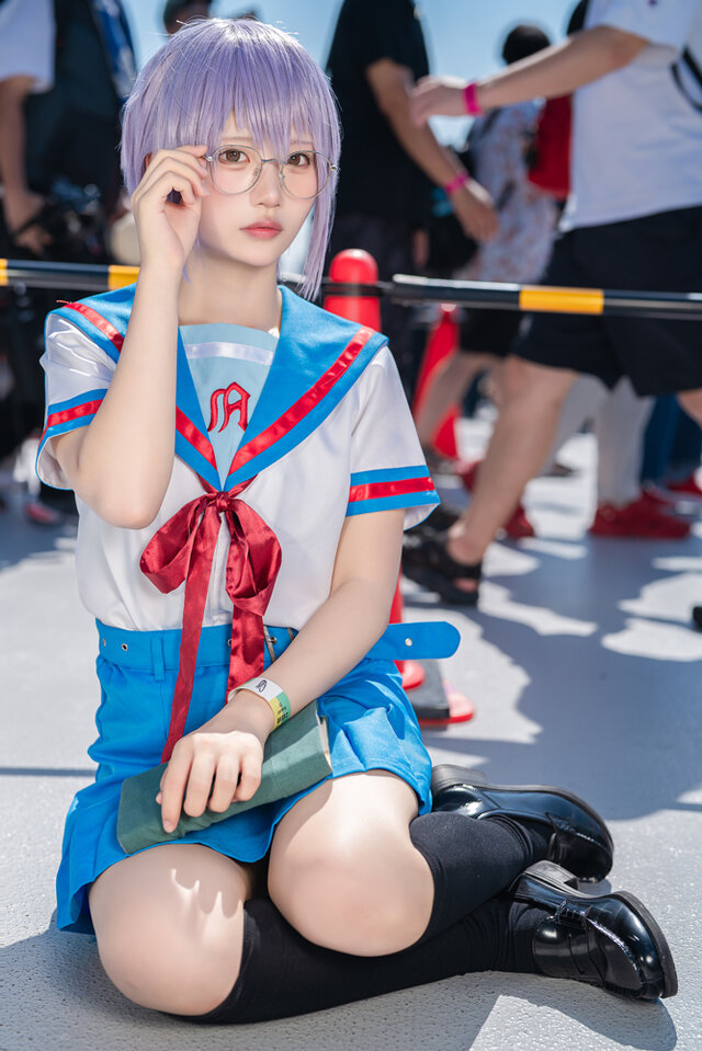長門有希「涼宮ハルヒシリーズ」／緑埜（X：@midorino_o）