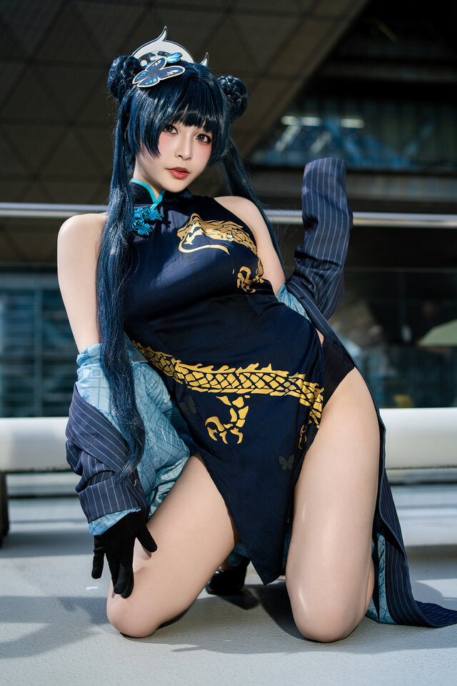 竜華キサキ『ブルーアーカイブ』／鶴葵（X：@tsuru_Cosplay）