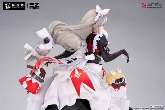 スカートの躍動感やスリットから覗く太ももがセクシー！『ゼンゼロ』よりメイド長「リナ」がフィギュア化