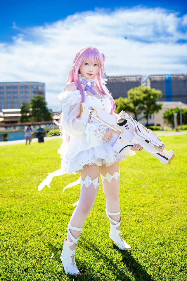 ドロシー『勝利の女神:NIKKE』／えなこ（X：@enako_cos）