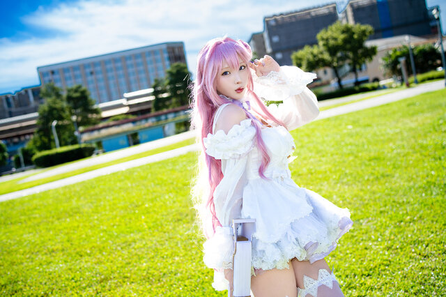 ドロシー『勝利の女神:NIKKE』／えなこ（X：@enako_cos）