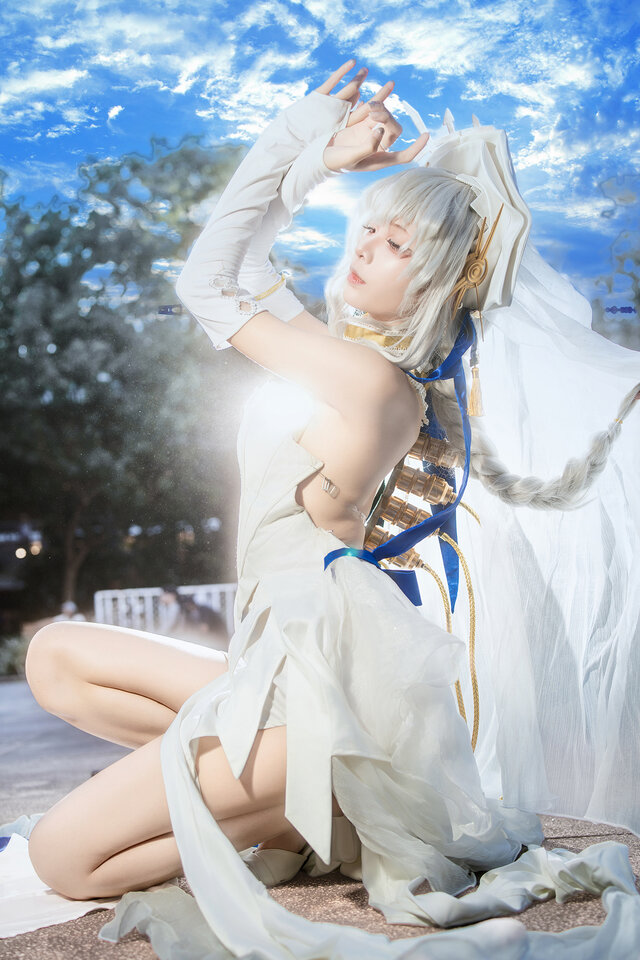帰溟スペクター『アークナイツ』／四巫日モミ（X：@momihi__44、Instagram：momihi__444）【台湾】