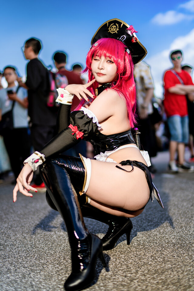宝鐘マリン「ホロライブ」／鶴葵（X：@tsuru_Cosplay、Instagram：tsuru_cos_aoi）【台湾】