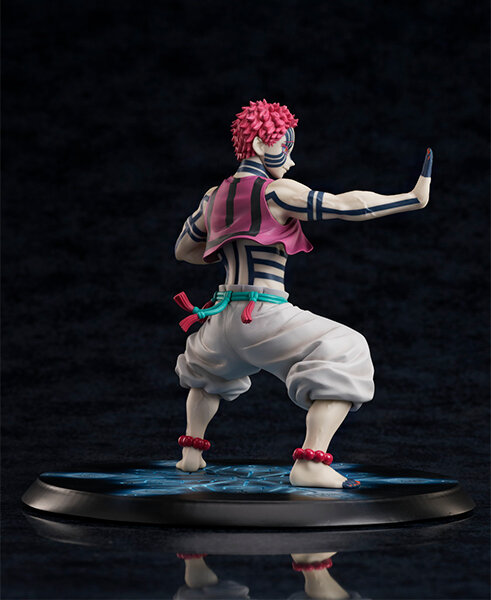 “俺と永遠に戦い続けよう”「鬼滅の刃」より「猗窩座」1/8スケールフィギュアが再登場！台座は「破壊殺・羅針」の特別仕様