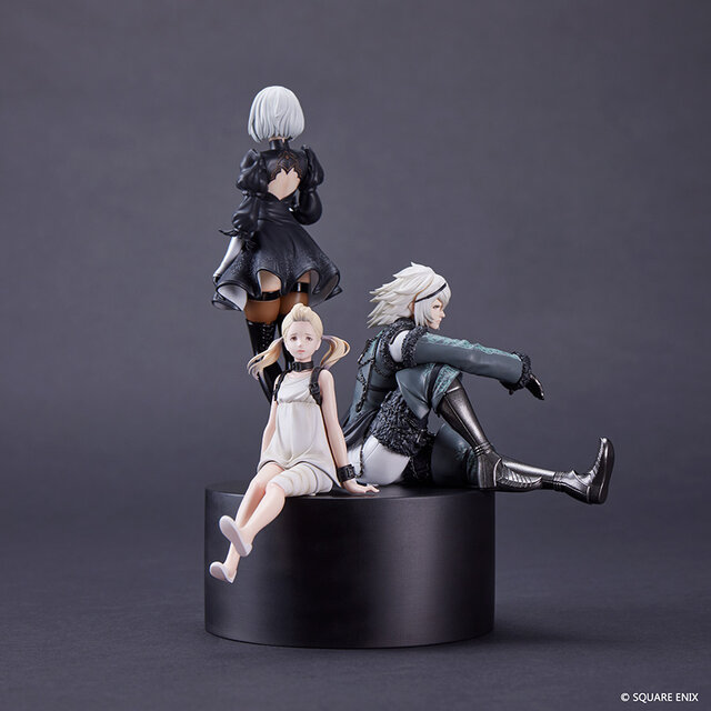 『ニーア』シリーズ15周年記念！「2B」ら3人が一緒になったスタチューフィギュア、CD、書籍がセットになった特別なBOXが予約受付開始