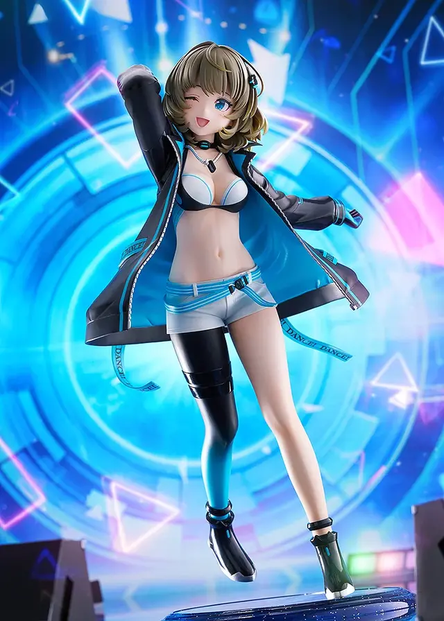 ジャケットの下には大胆なダンス衣装！『デレマス』より「高垣楓」1/7スケールフィギュアが予約受付開始ーブラックライトを当てることで青く発光
